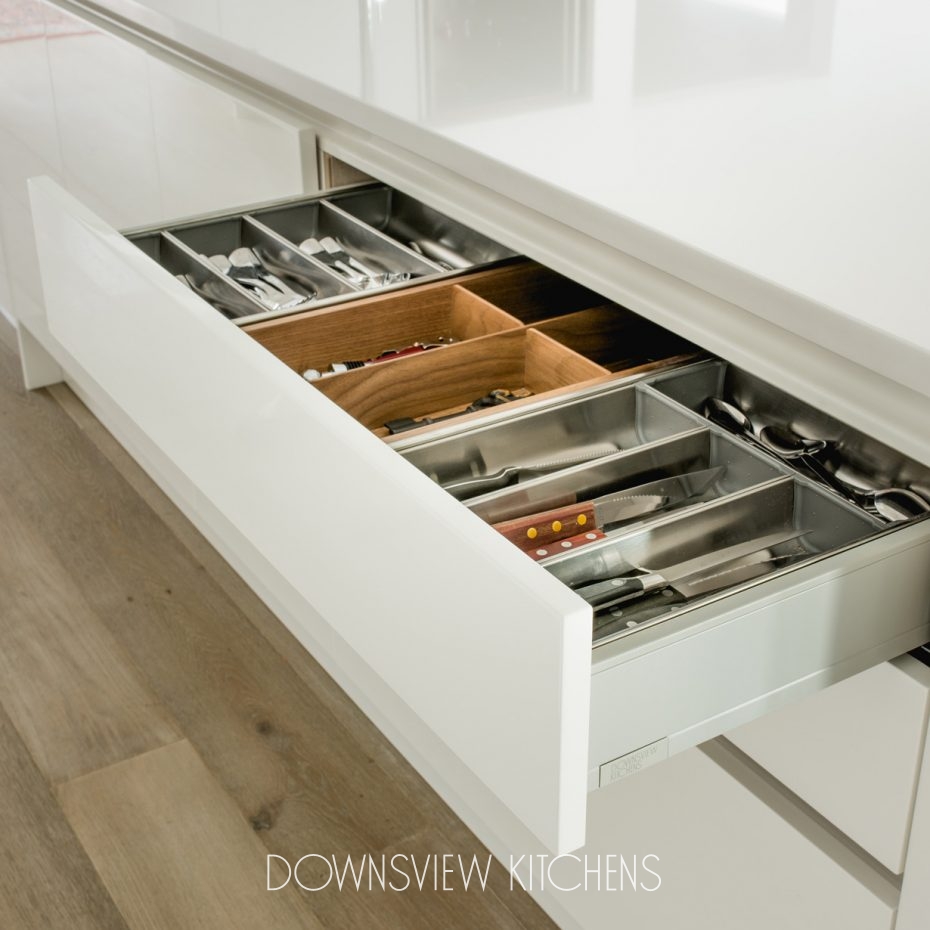 STREAMLINED SIMPLICITY - Downsview Kitchens and Fine Custom Cabinetry ...