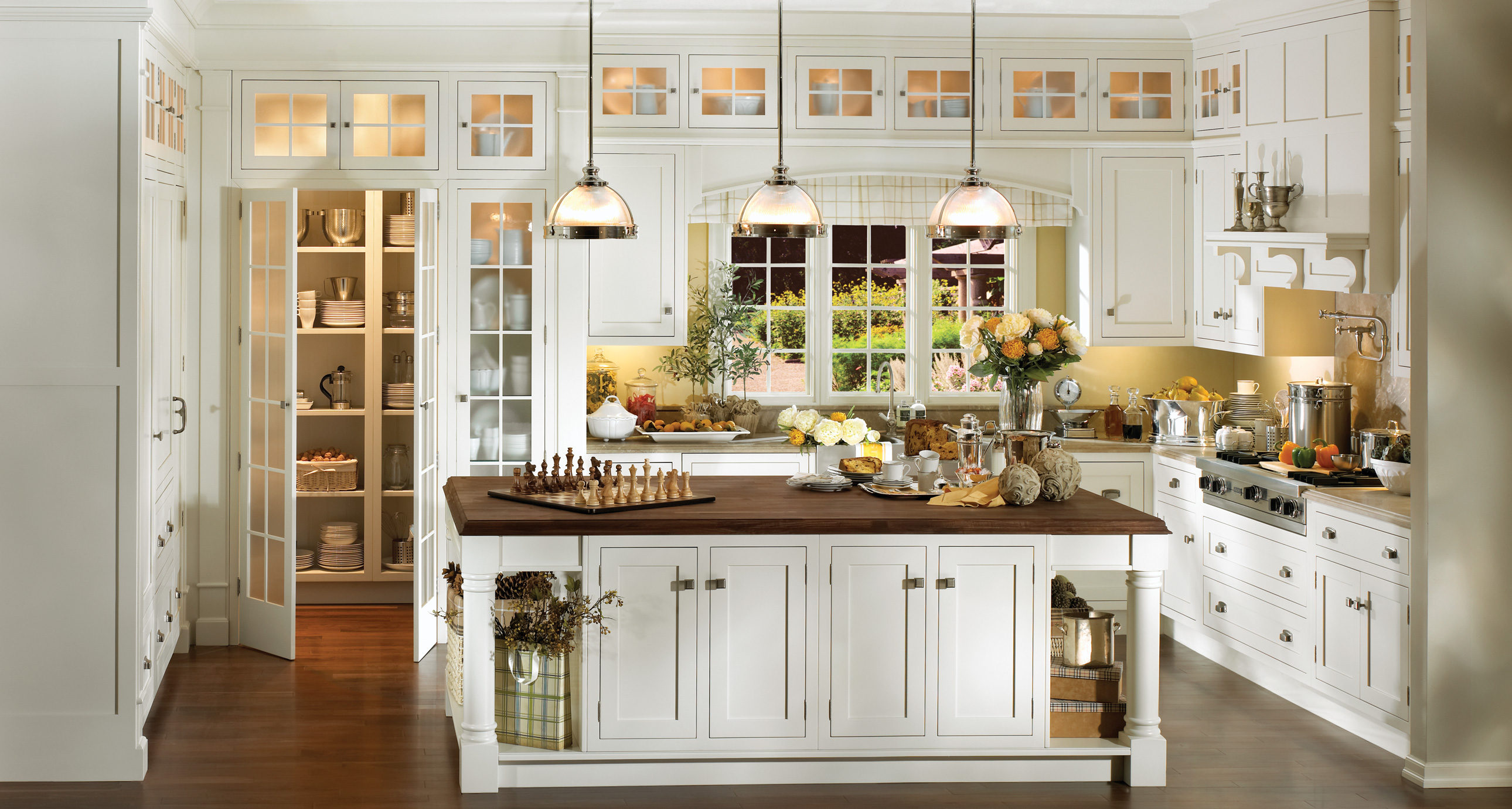 Welcoming White Downsview Kitchens And Fine Custom Cabinetry Manufacturers Of Custom Kitchen Cabinets