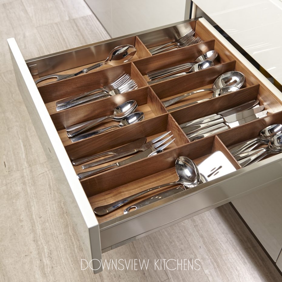 DRAWER ORGANIZATION Downsview Kitchens And Fine Custom Cabinetry   DrawerOrga 03 1.2 930x930 