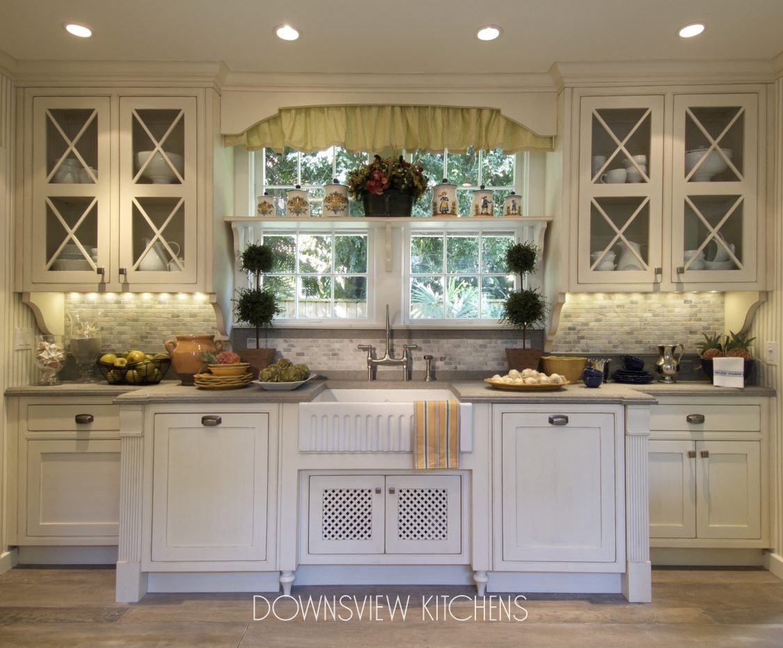 Palm Beach Cottage Downsview Kitchens